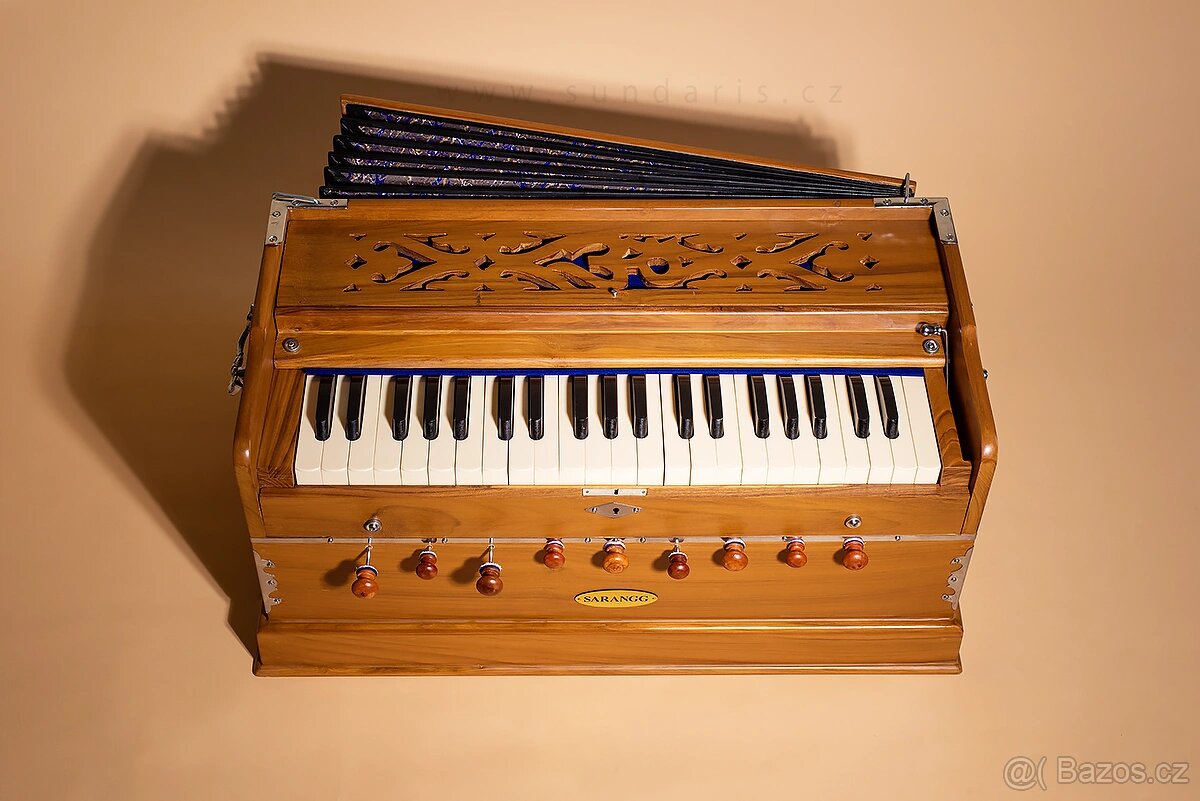 Indické Harmonium Sarangg Teak 3,5 Oktávy - 2