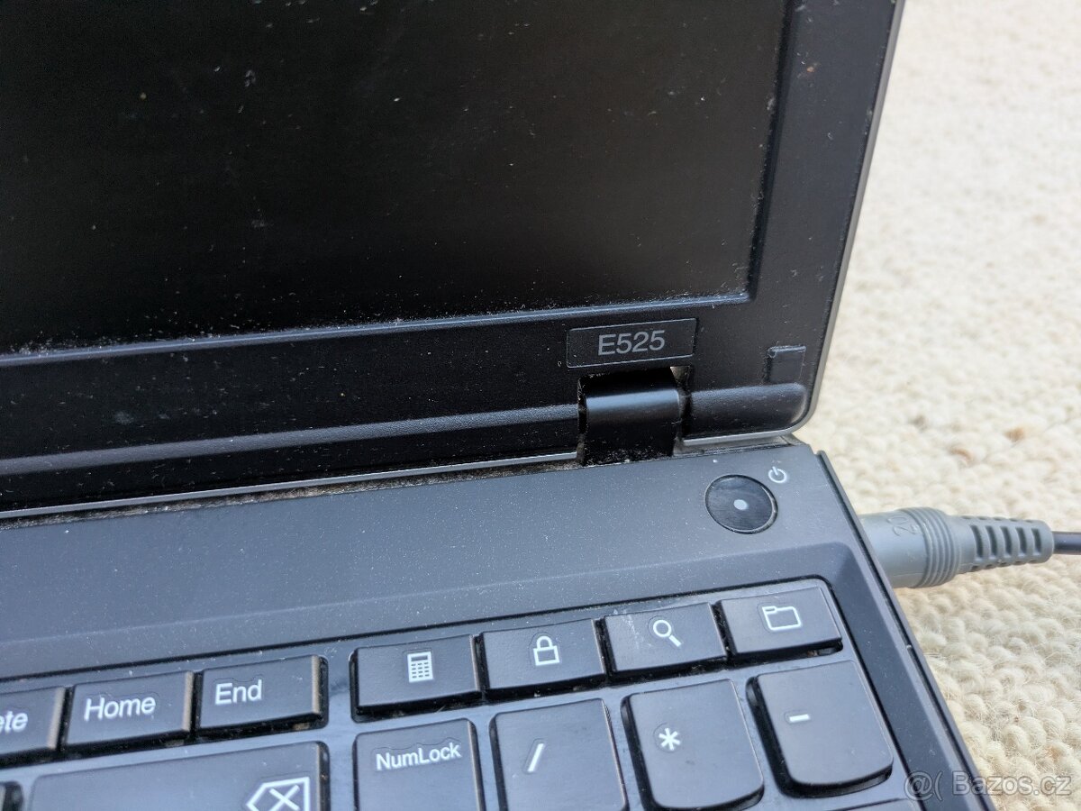 Notebook Lenovo ThinkPad E525 - 2