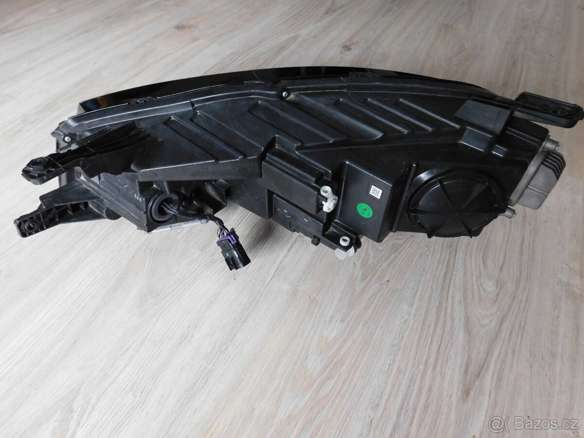 MG EHS PP světlo za 1500. - 2