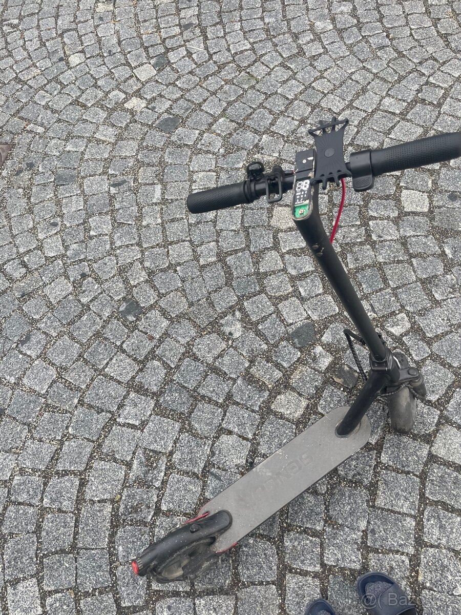 Elektronická koloběžka SENCOR více v popisu - 2