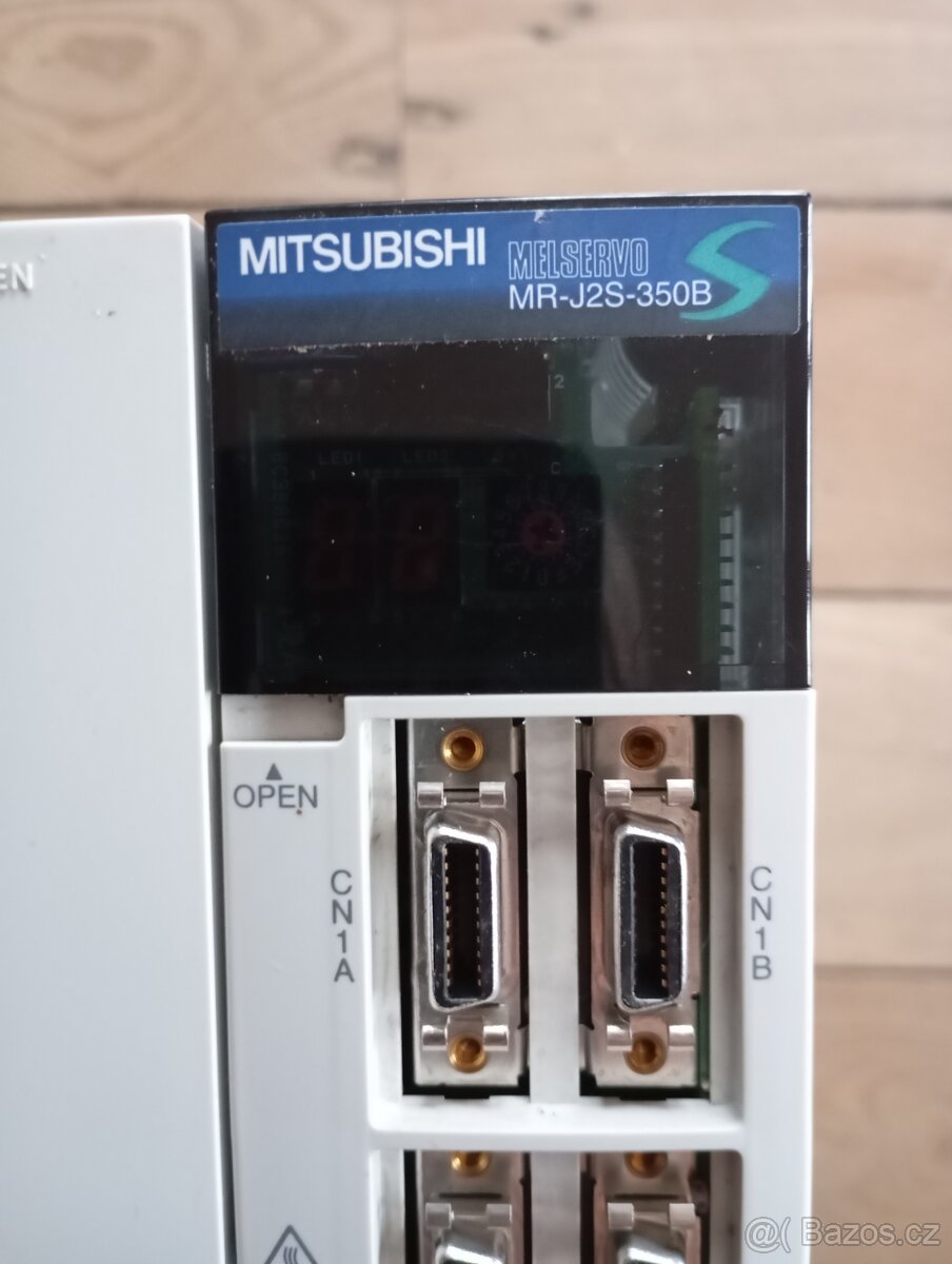 Servo zesilovač Mitsubishi MR-J2S-350B - 2