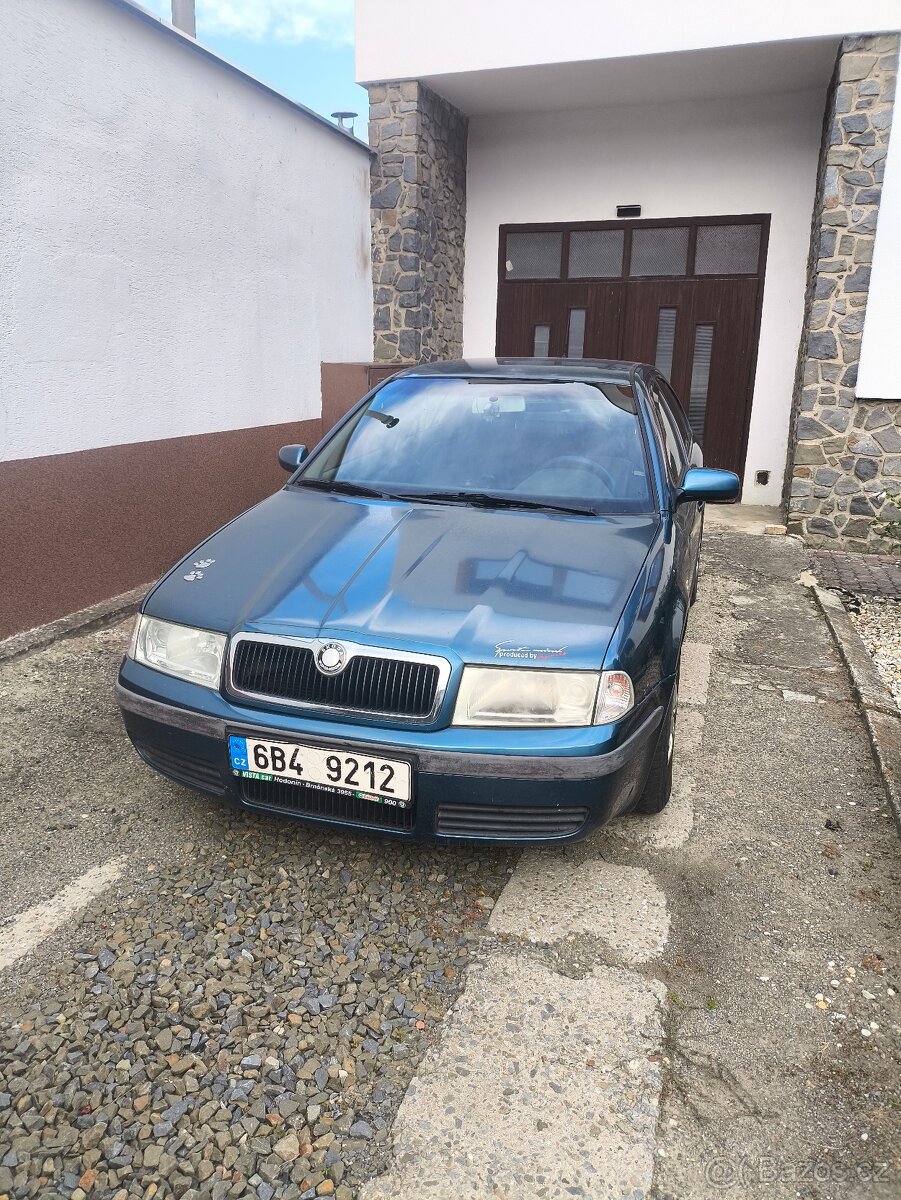 Škoda Octavia - 2