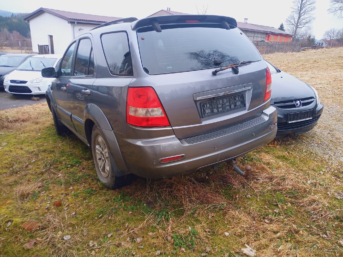 Kia Sorento - 2