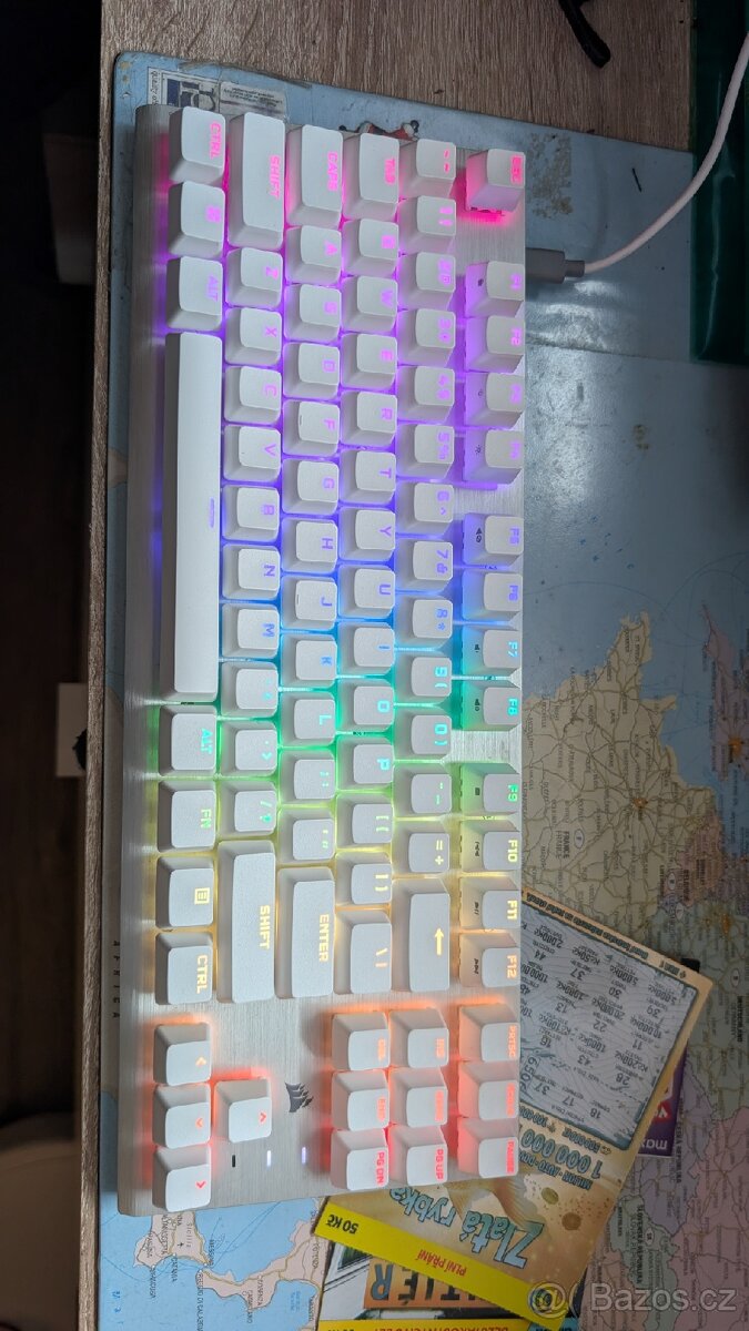 Klávesnice Corsair K60 PRO TKL Bílá - 2