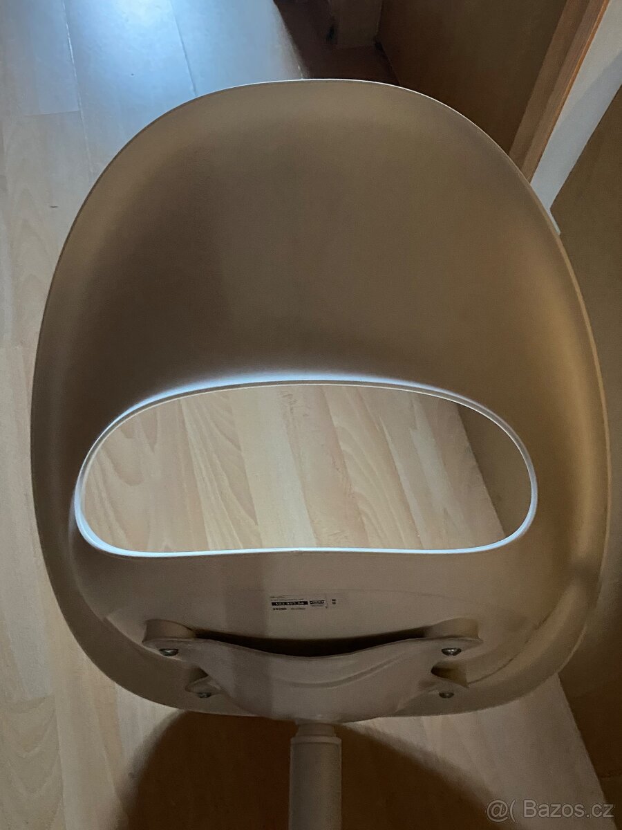 Ikea bílá židle - 2