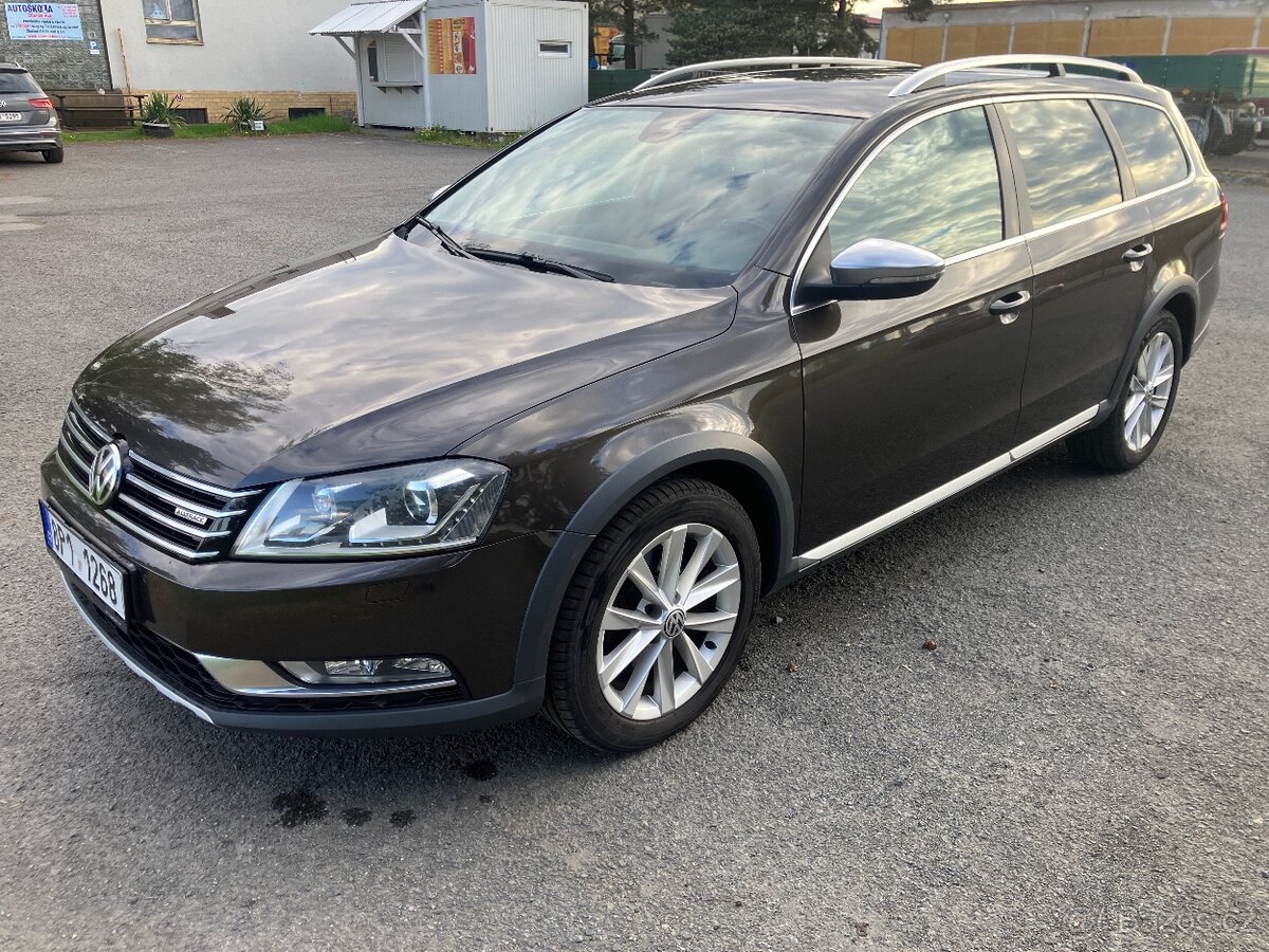 Volkswagen Passat B7 variant Alltrack 4x4 - 2