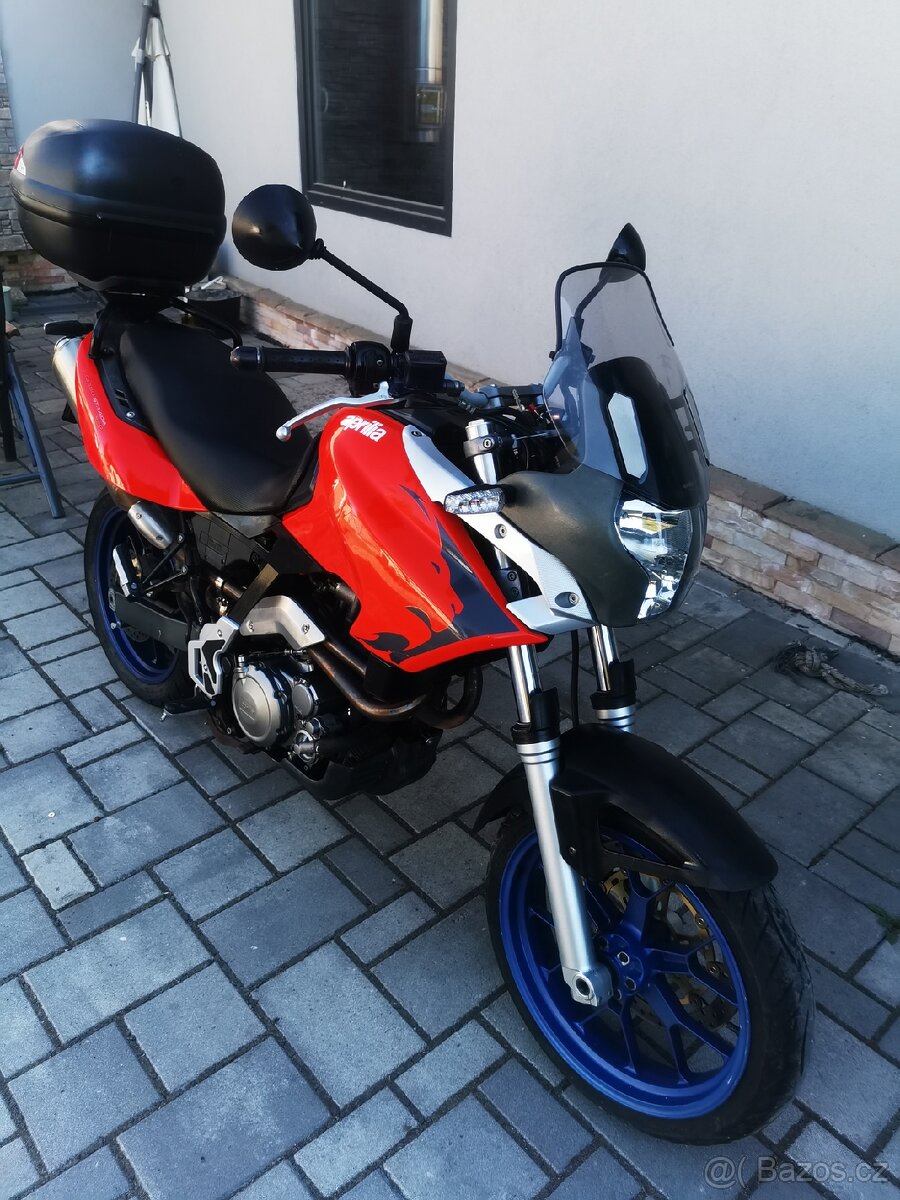 Aprilia Pegaso 650 Strada - 2