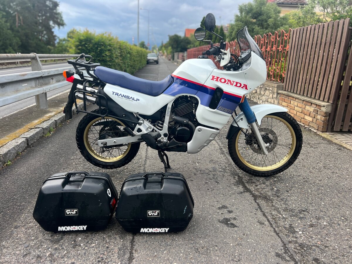 Honda transalp 600