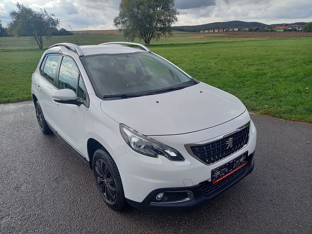 Peugeot 2008, 1.2 PureTech-digiklima-ČR-nehavarované - 2