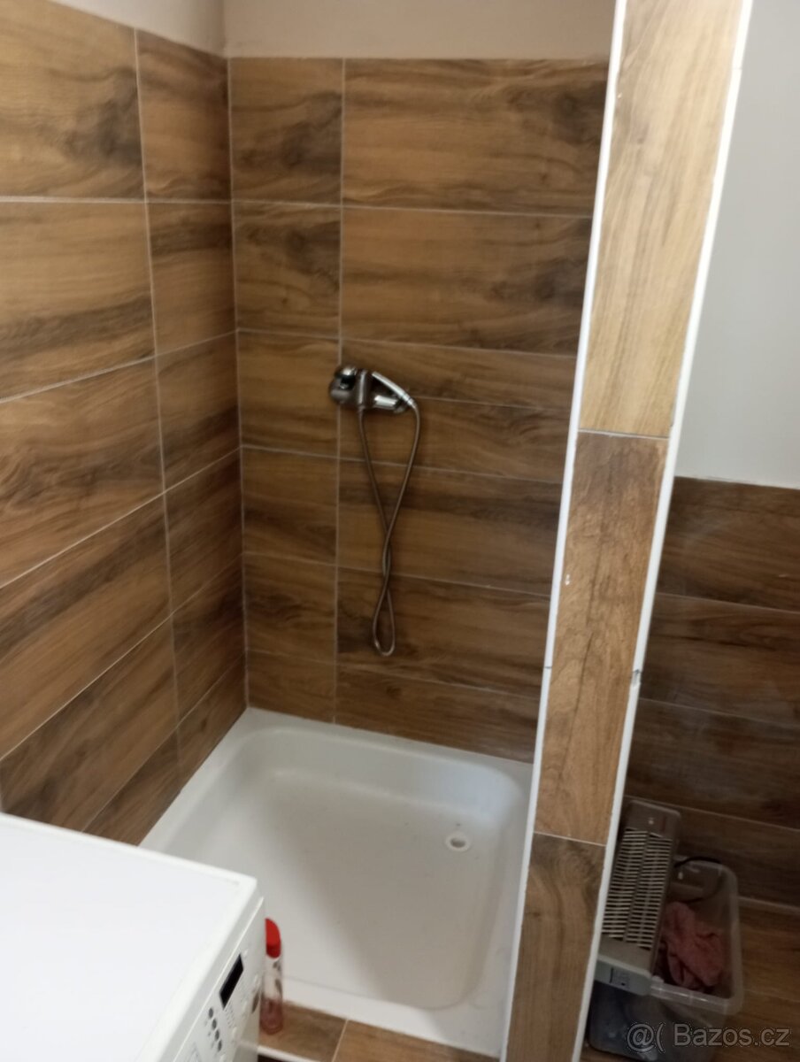 PRONÁJEM. BYTU V AŠI MINI GARSONKA IHNED - 2