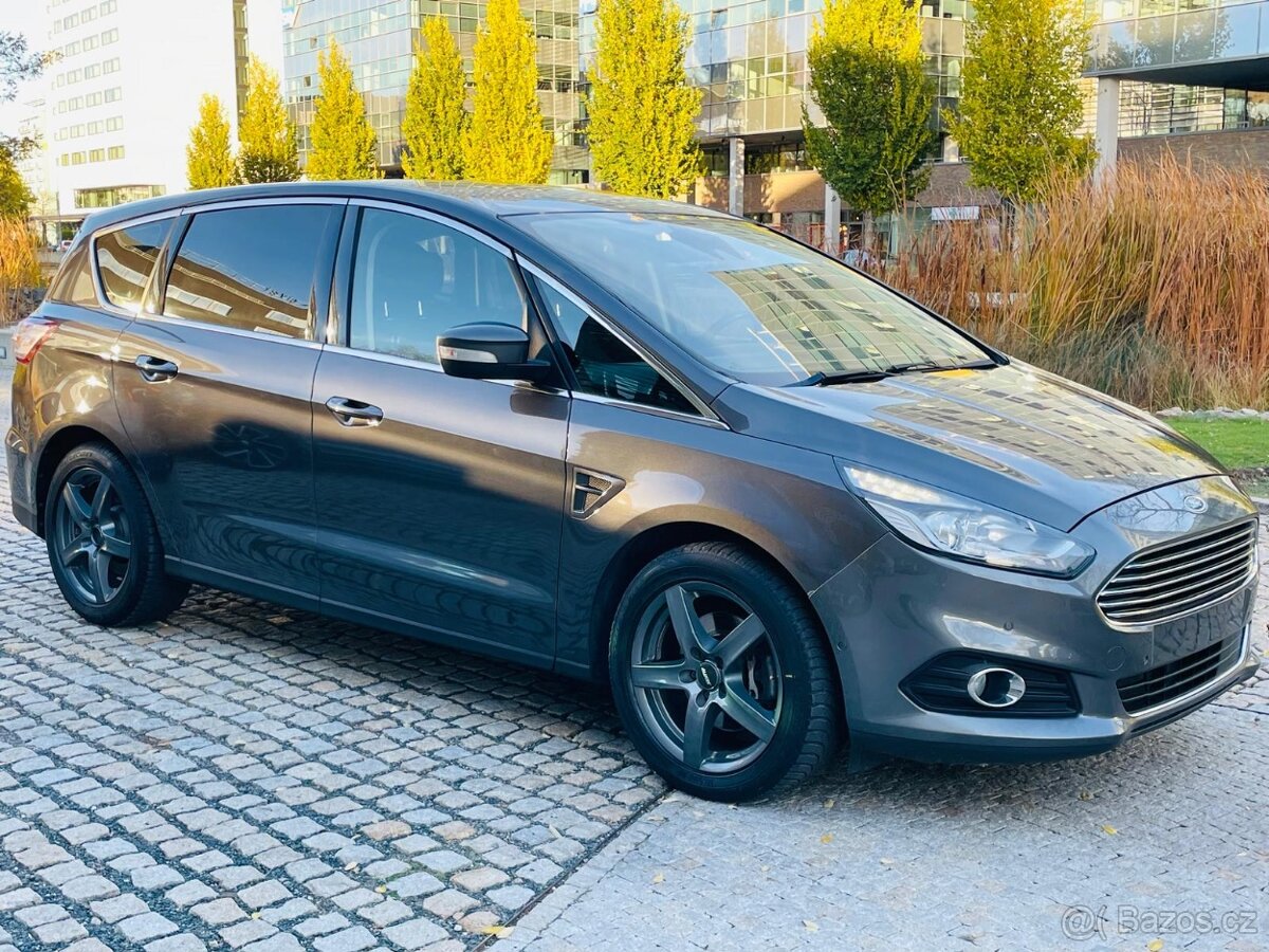Ford S-MAX 2.0TDCi 132KW MANUÁL VÝHŘEV SERVISKA PLNÁ VÝBAVA - 2