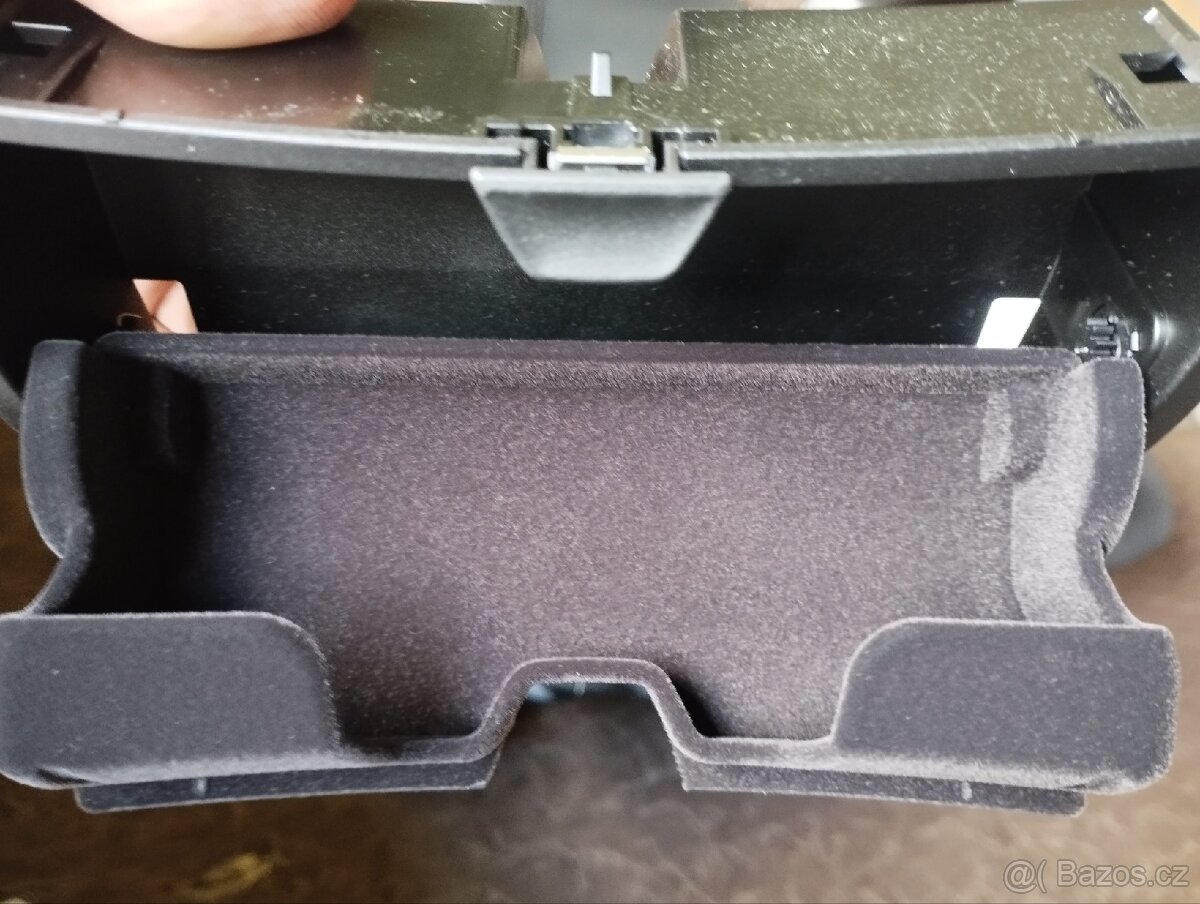 BMW X5 F15/X6 F16 odkládací přihrádka na brýle - 2