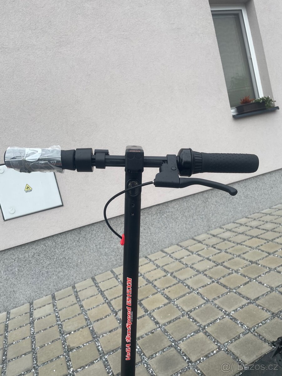 Elektrokoloběžka Vega Max Speed ES15 XM-H - 2