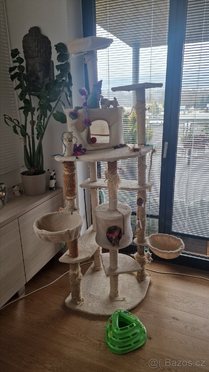 Strom pro kočky - 2