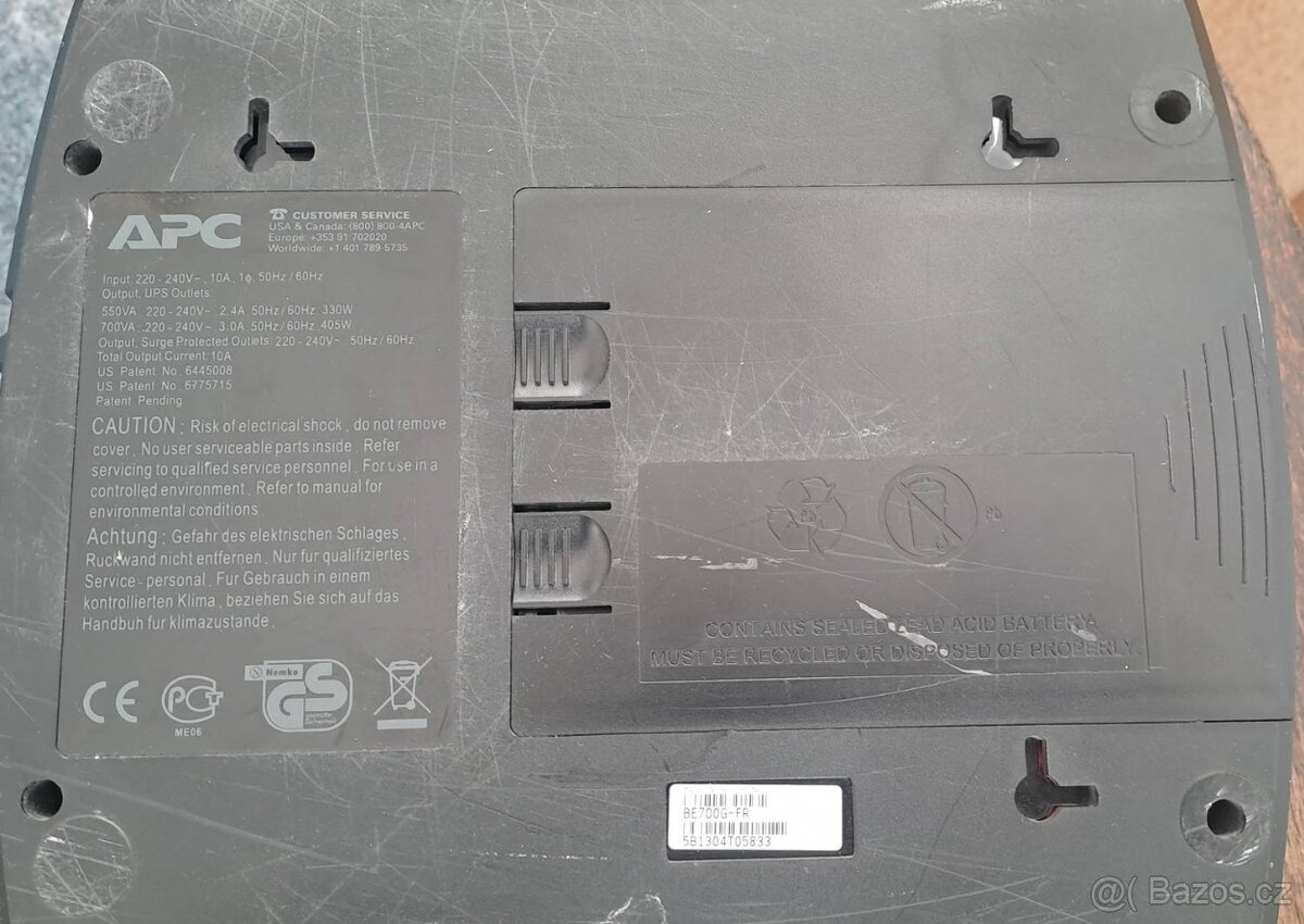 APC záložní zdroj UPS BE700G-FR s baterií - 2