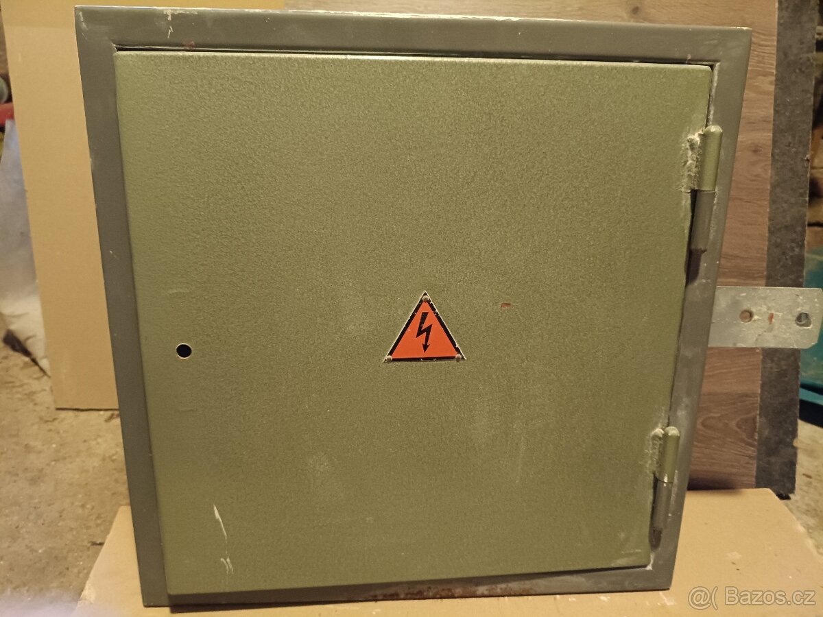 Prodám podružný rozvaděč - 2