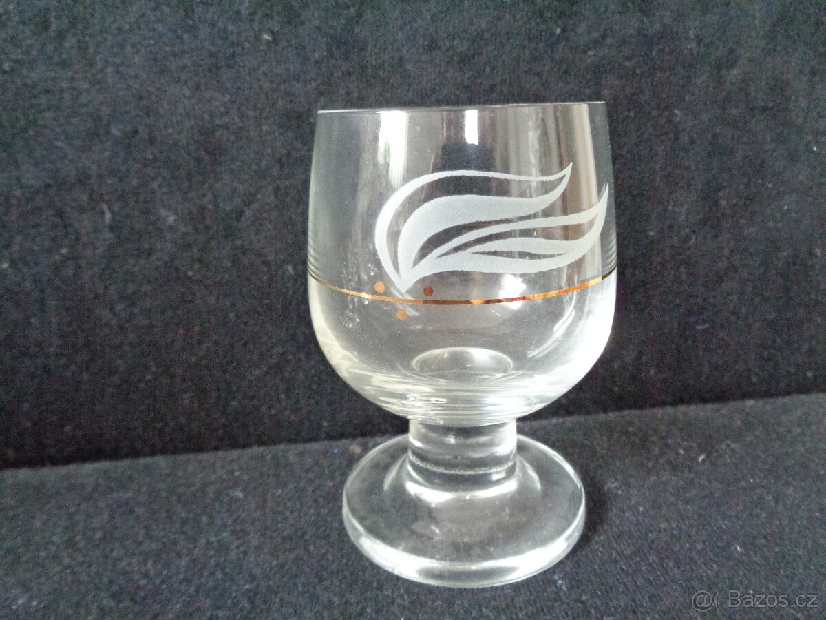 Skleničky na masivní nožce - 6 ks - 2