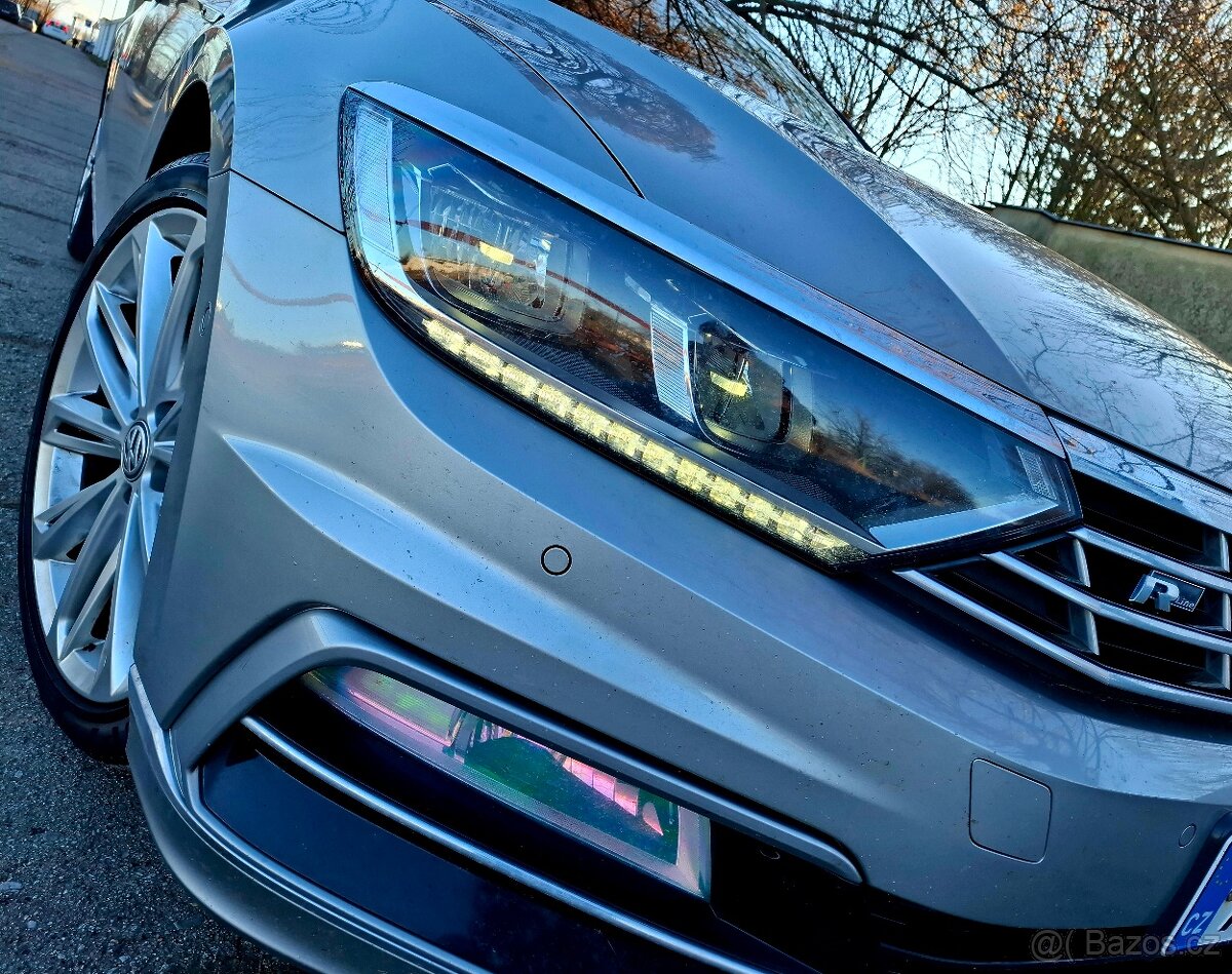 Volkswagen Passat R-Line 140kW - 2
