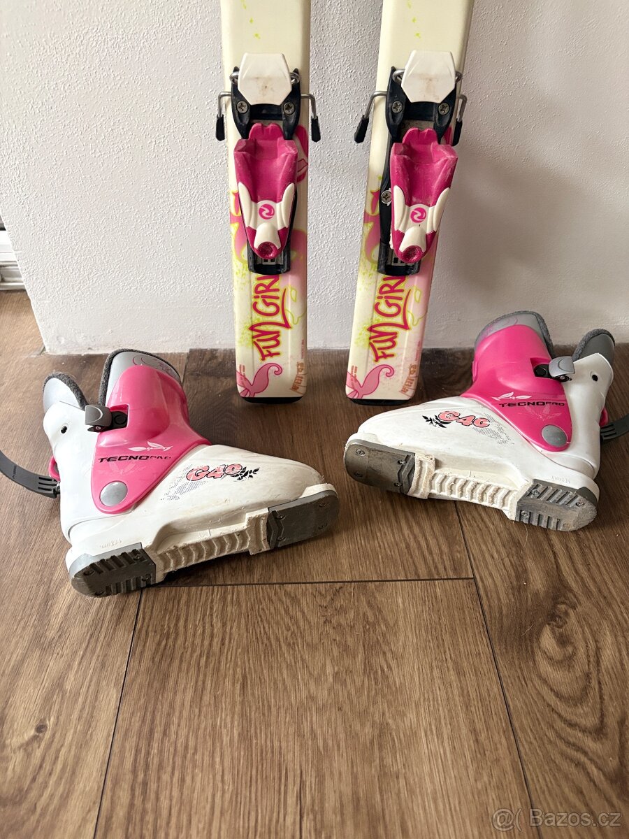 Dívčí lyže a lyžáky - 2