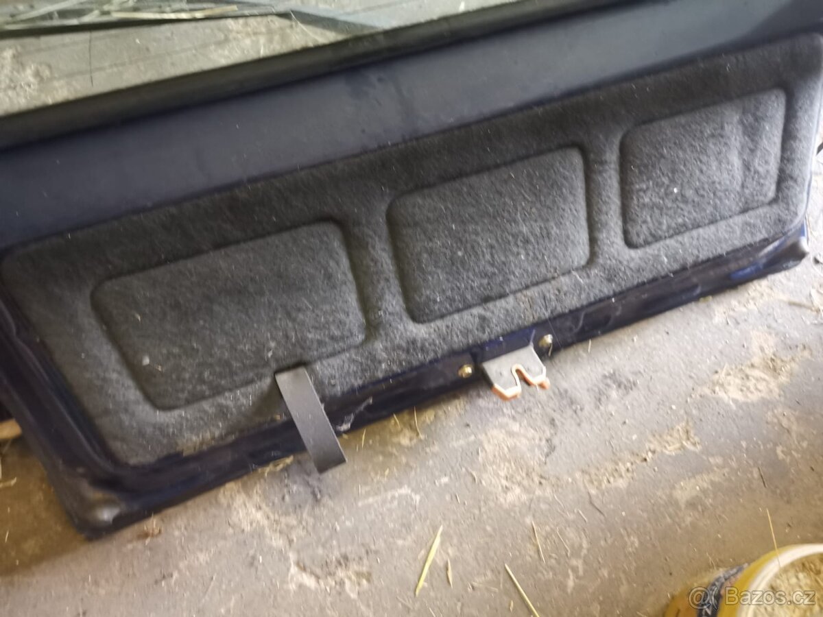 Páté dveře felicia - 2