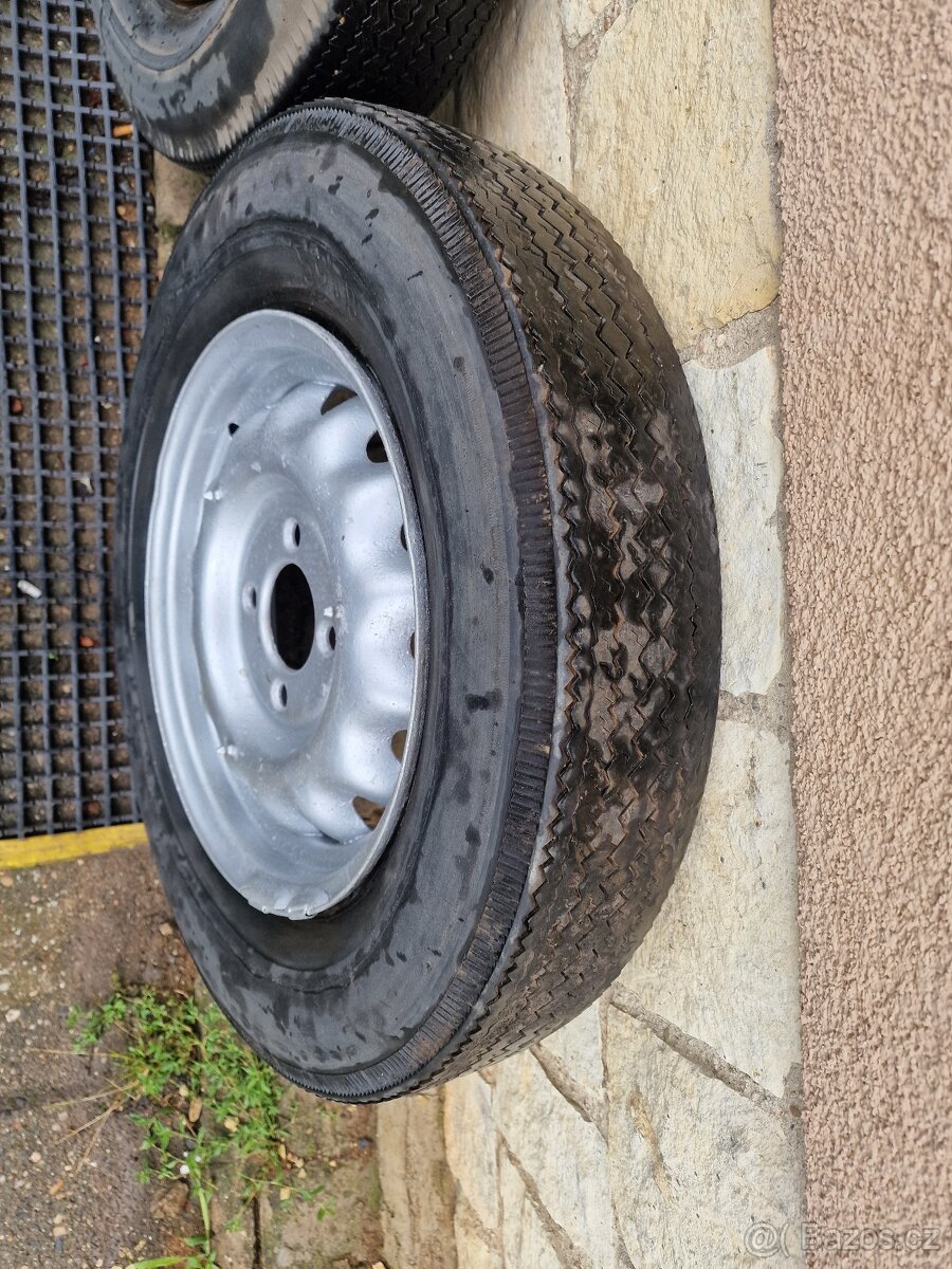 Pneumatiky s disky Škoda,Spartak - 2