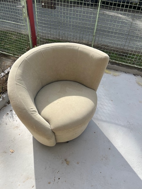 otočné křeslo - 2