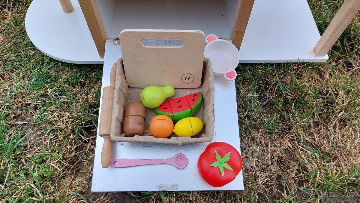 Dětská dřevěná kuchyňka - 2
