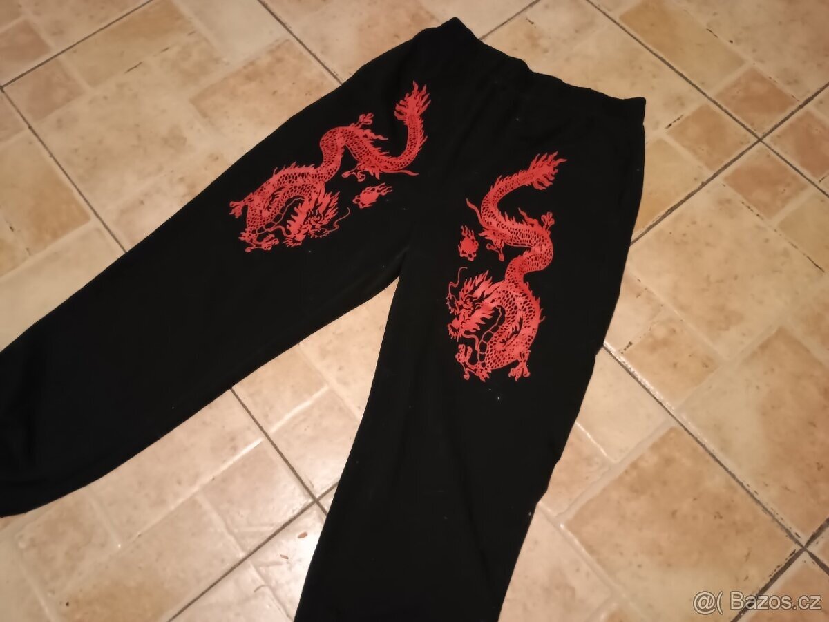 Tepláky s motivem draka - 2