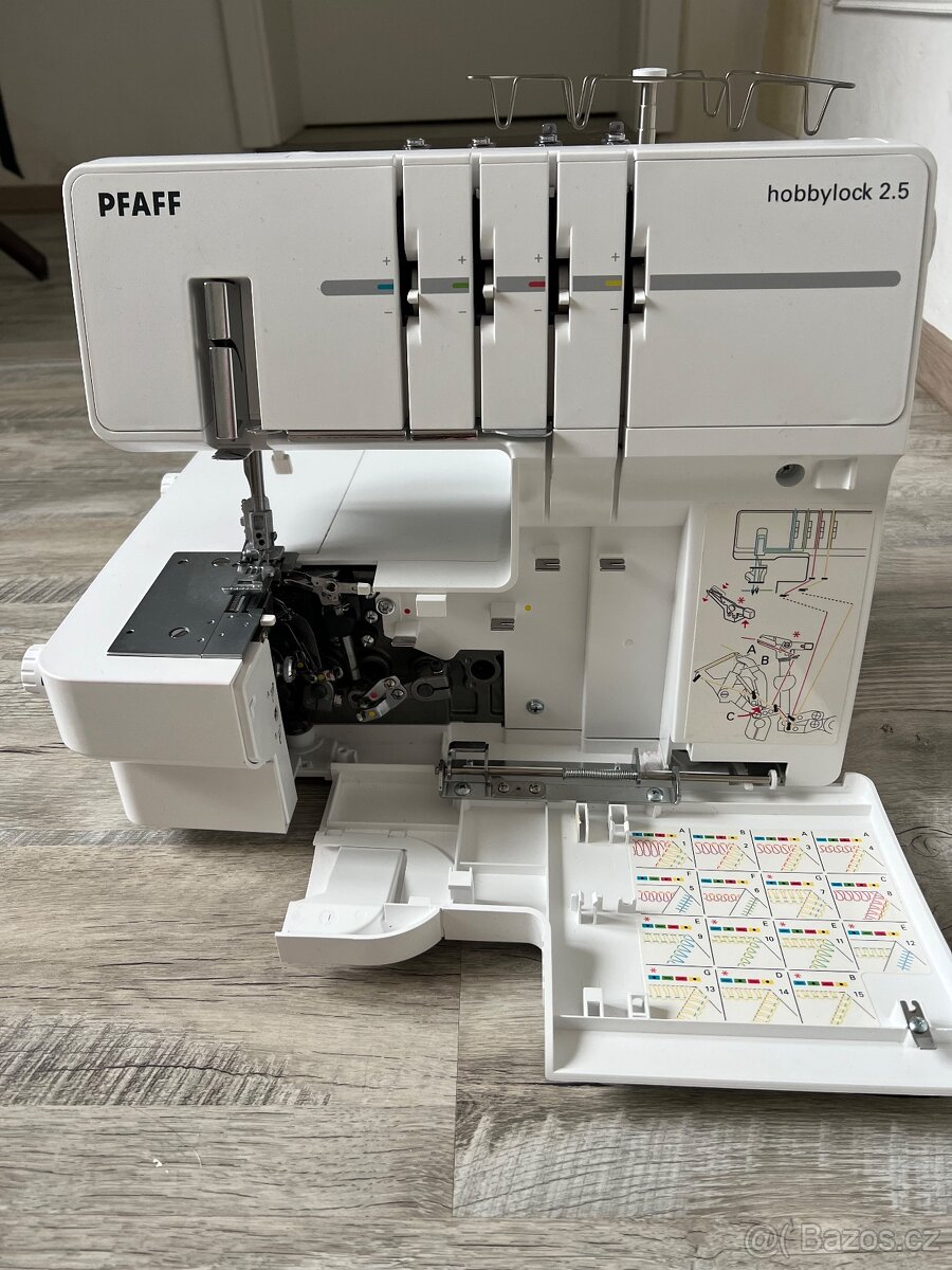 Overlock Pfaff, ještě v záruce - 2
