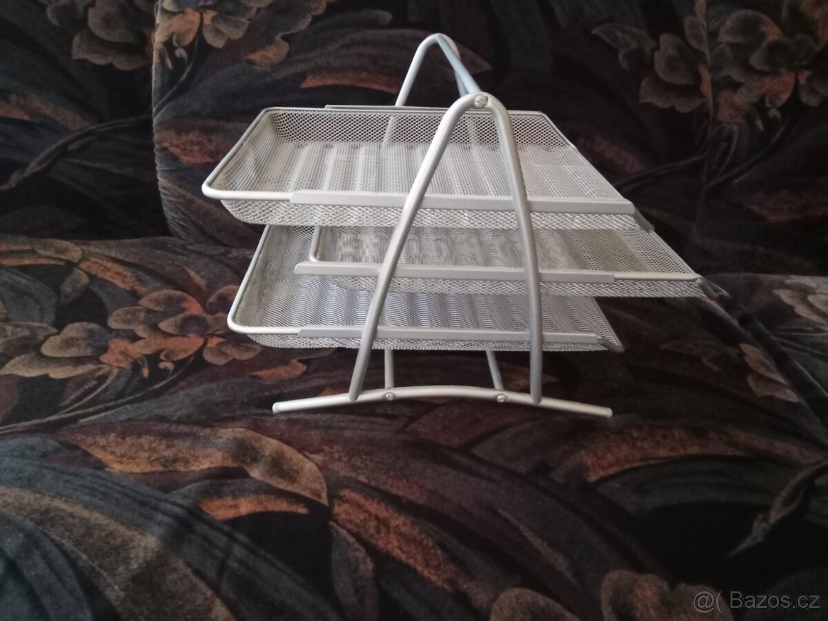 Prodam stojan na spisy - 2