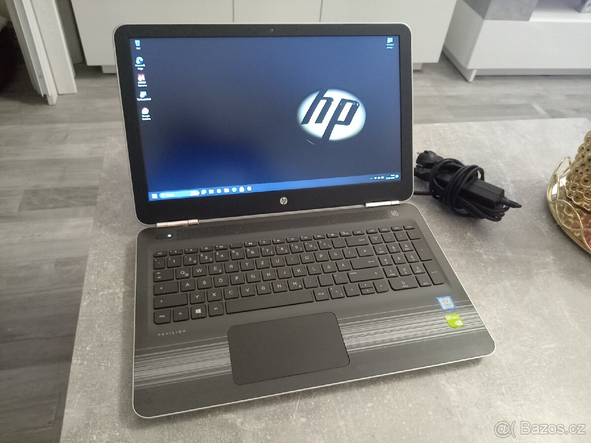 HP 15-au111ng - 2