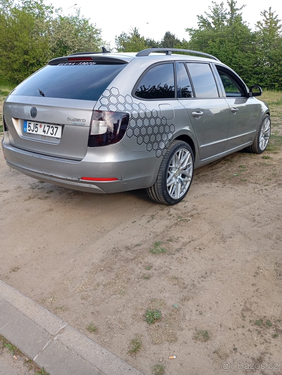 Prodám škoda Superb II 1.6 TDI 77kw - 2