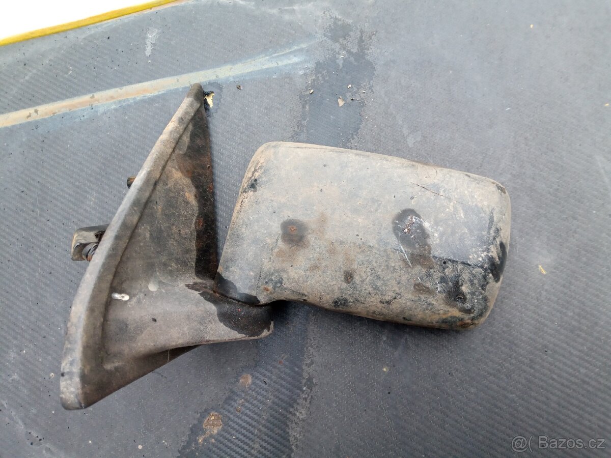 Leve zrcatko ford fiesta mk3 - 2