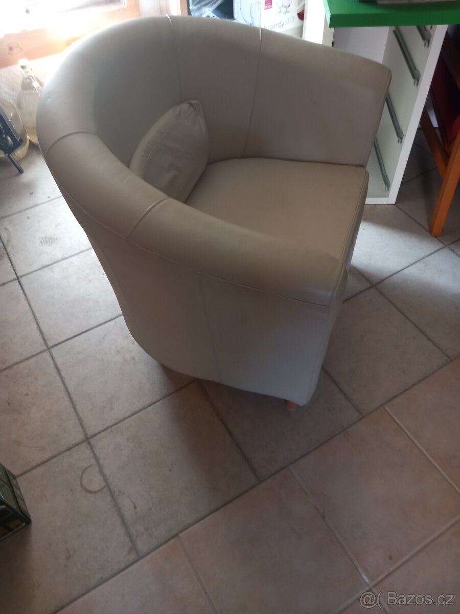 Křesla - 2