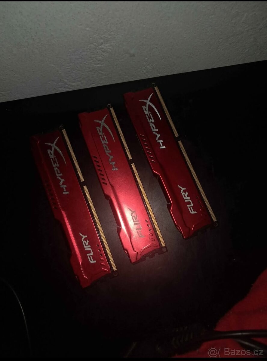 Operační paměťKingston HyperX FURY DDR3. - 2