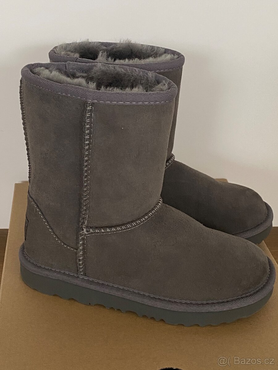 UGG Classic II - vel. 30 - 2