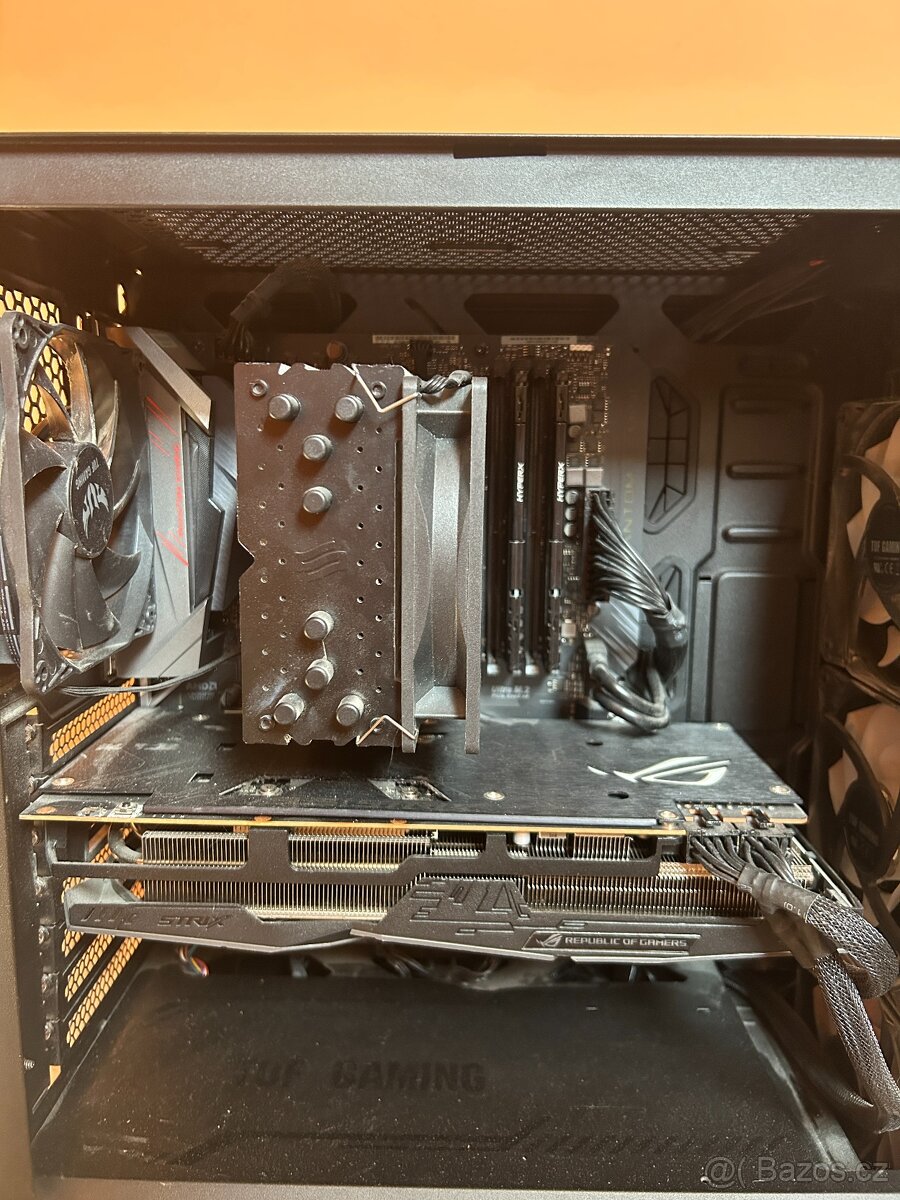 Herní počítač + bonusy - 2