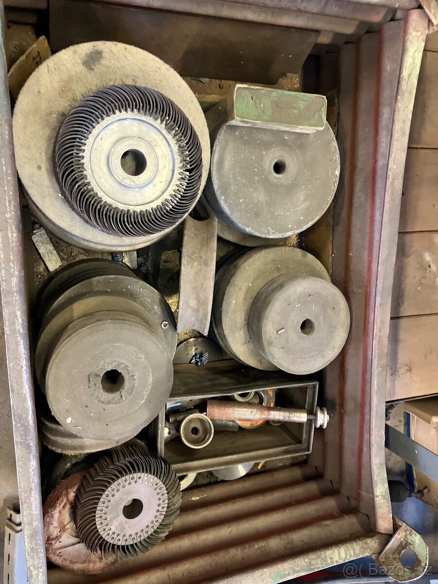 Leštící kotouče - 2