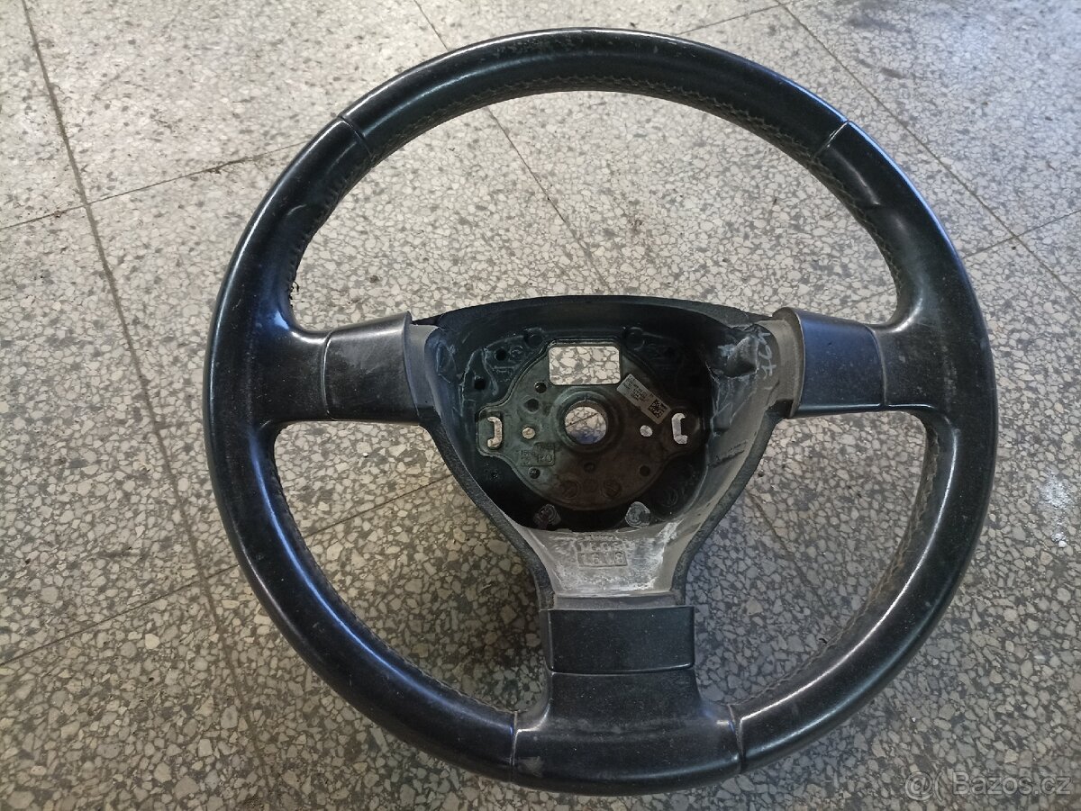 Kožený volant Passat B6. - 2