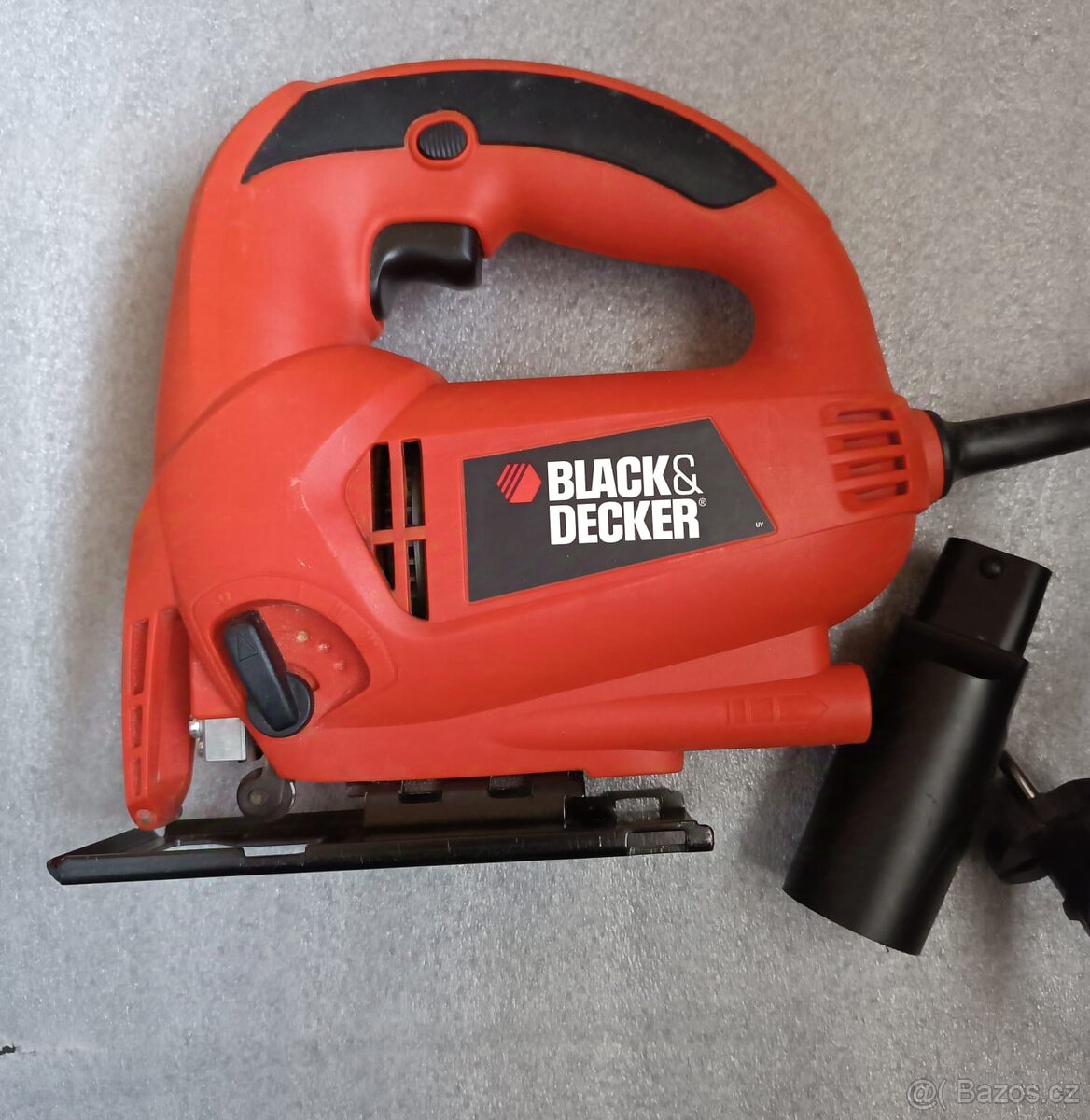 Přímočará pila Black Decker - 2