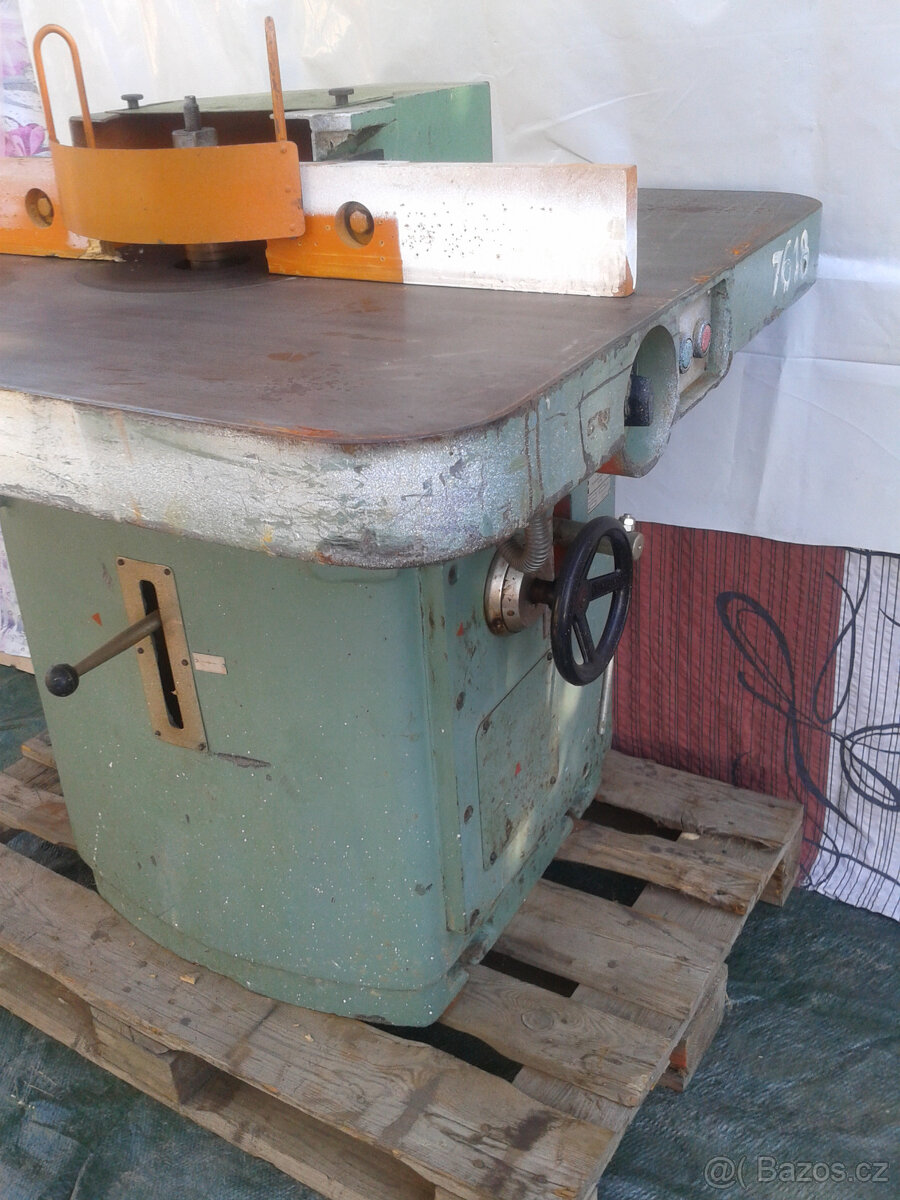 spodní fréza uloženka stav nového stroje - 2