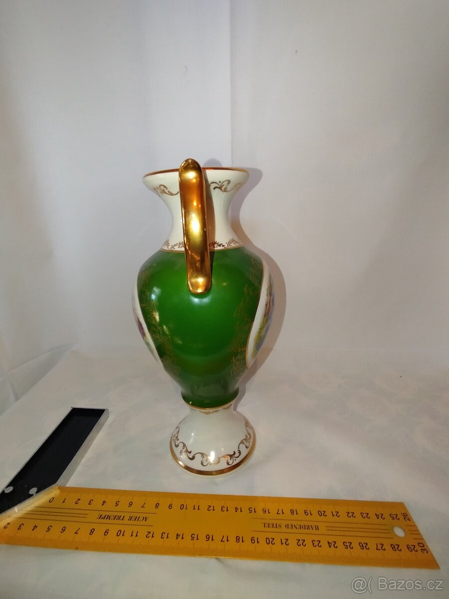 Porcelánová váza a jiné vázy a vázičky - 2