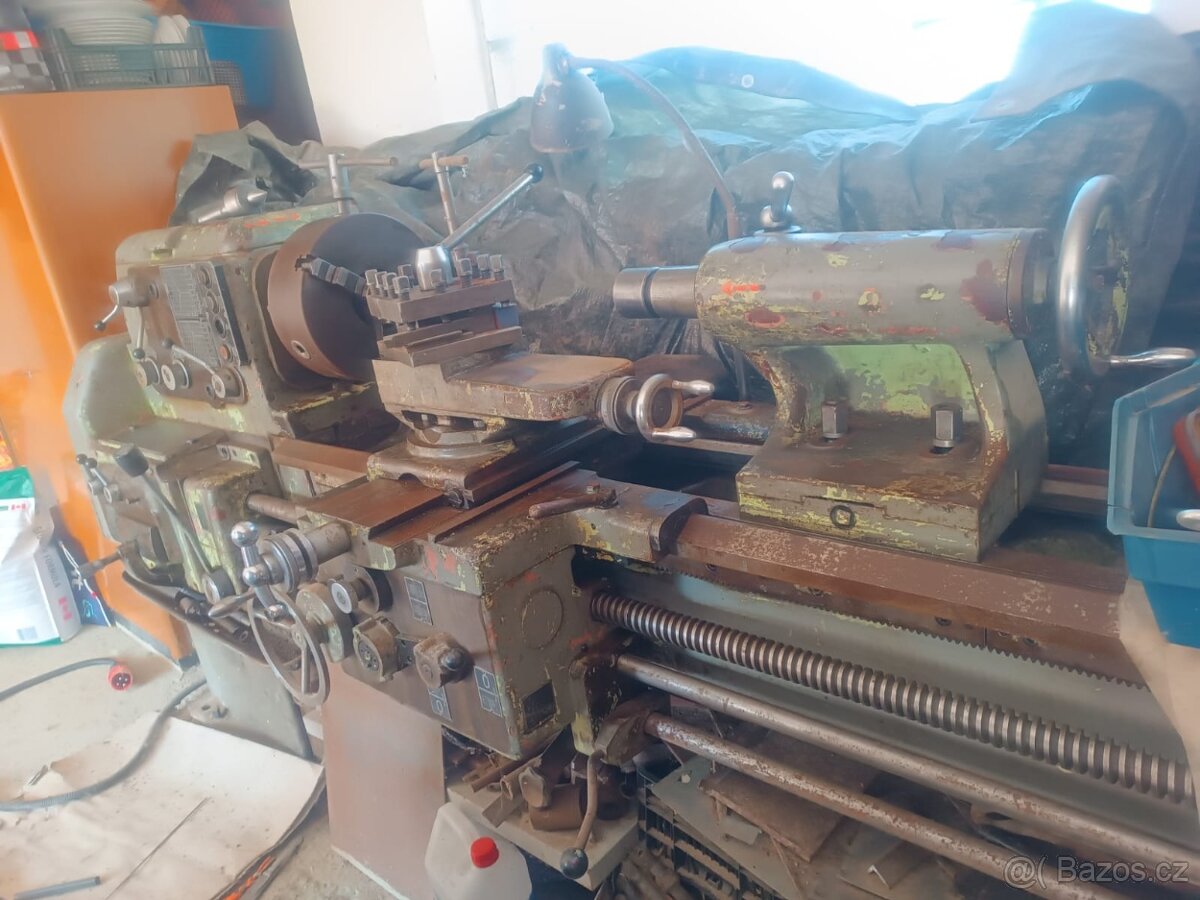 Soustruh na kov - 2
