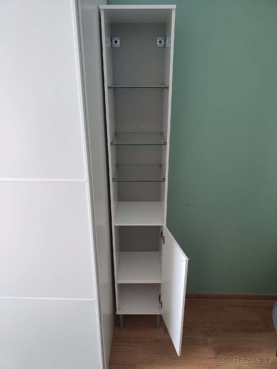 Koupelnová skříňka - 2