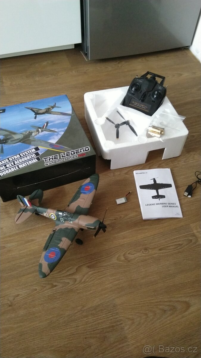 RC model Spitfire - 2