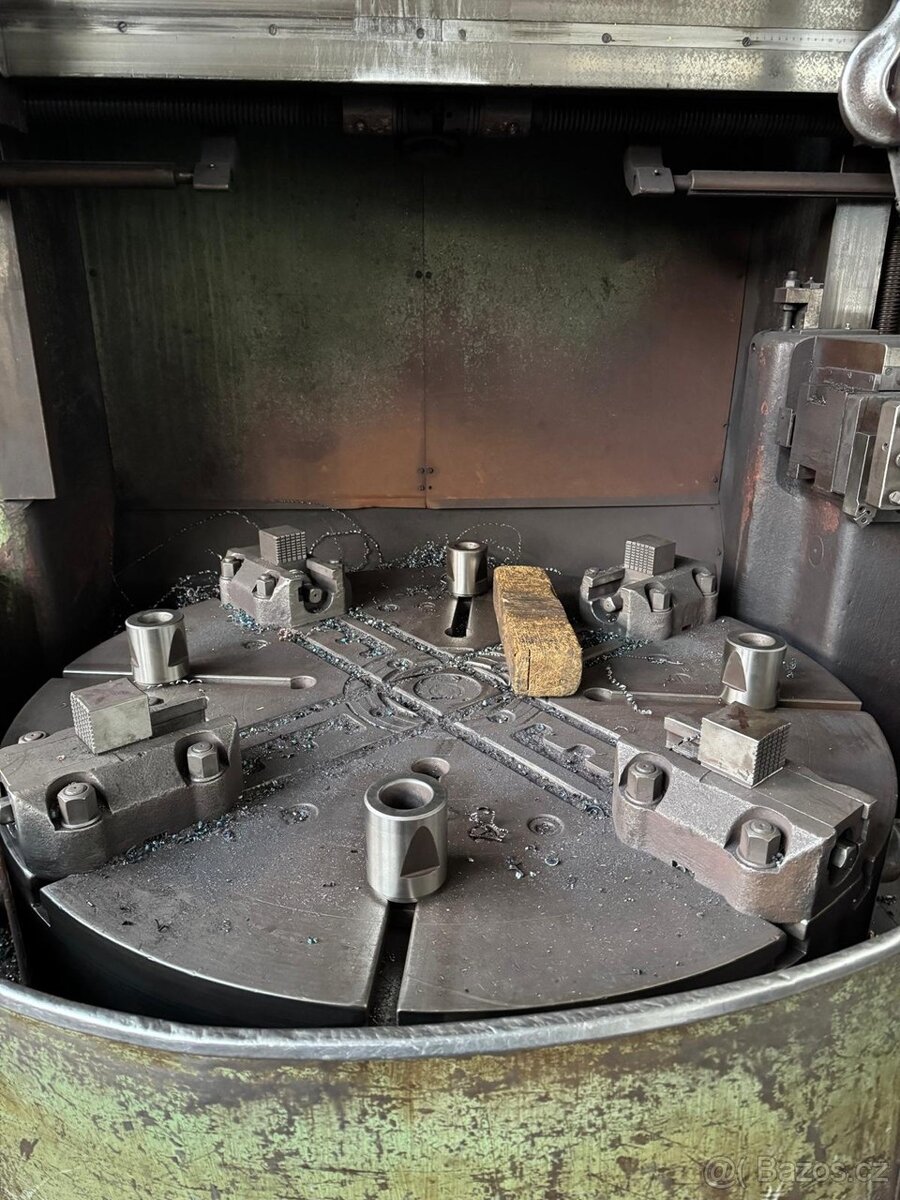 Karusel TOS SK 12 (9004) - 2