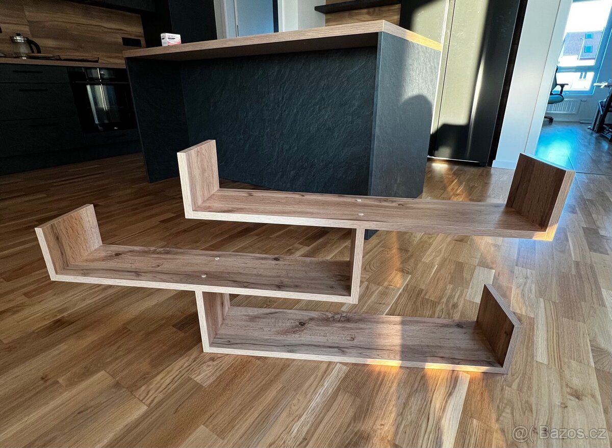 Asymetrická polička - 2