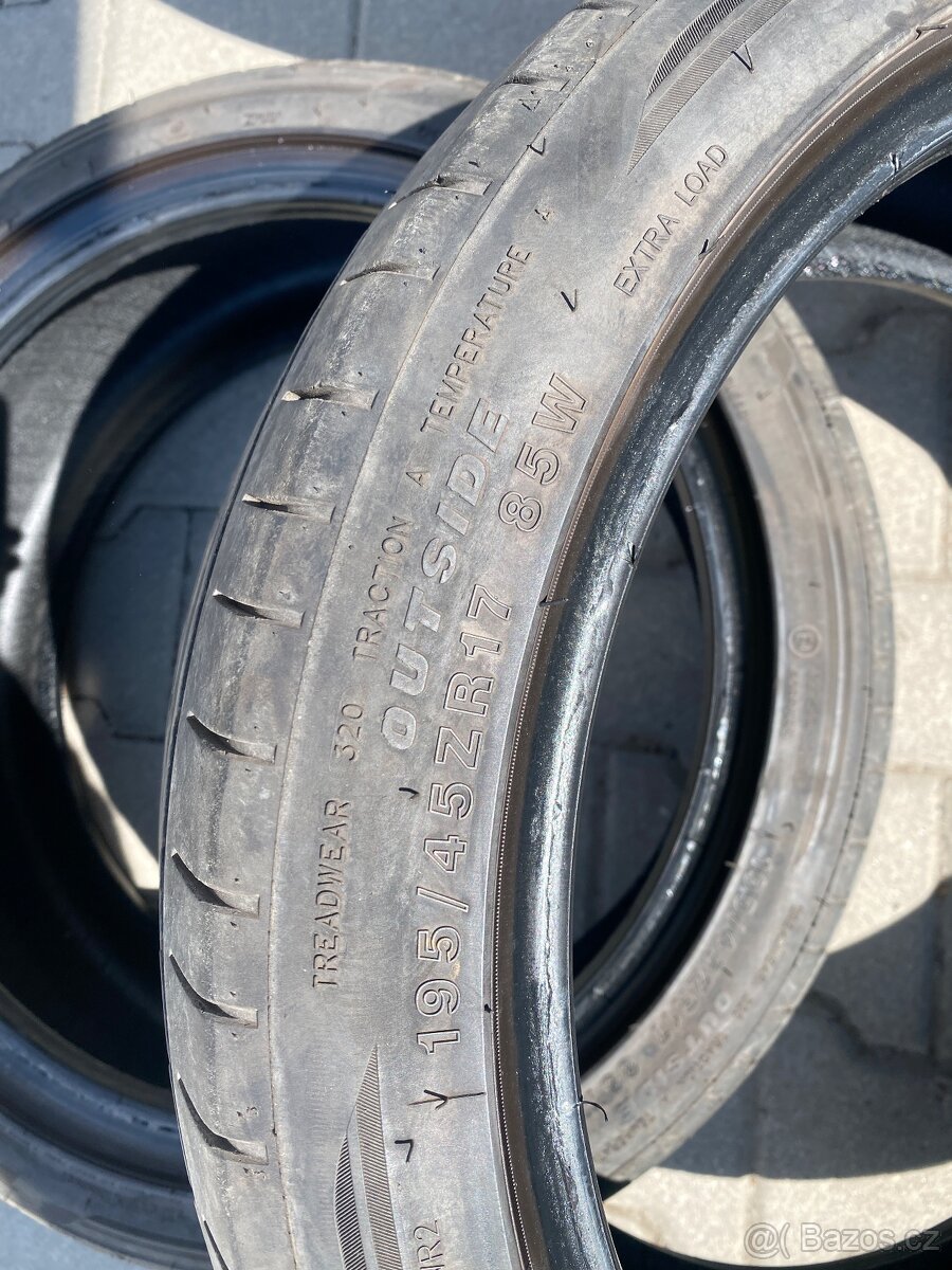 Letní pneu 195/45/R17 Tracmax 2ks - 2