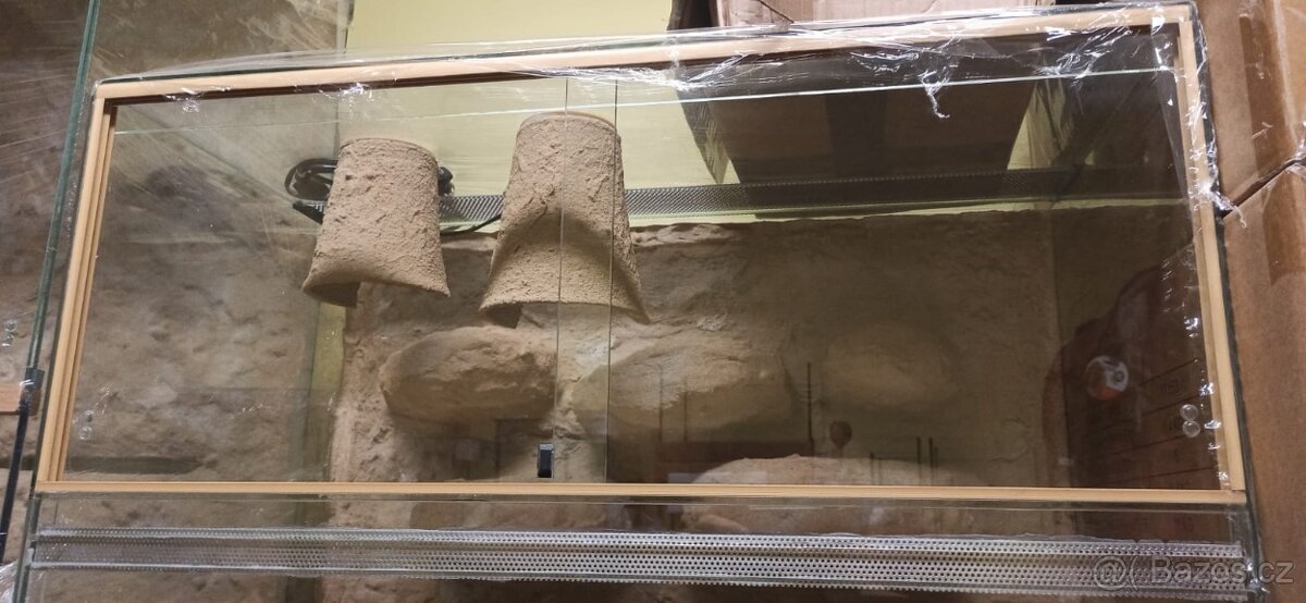 Nové nepoužité terarium. - 2