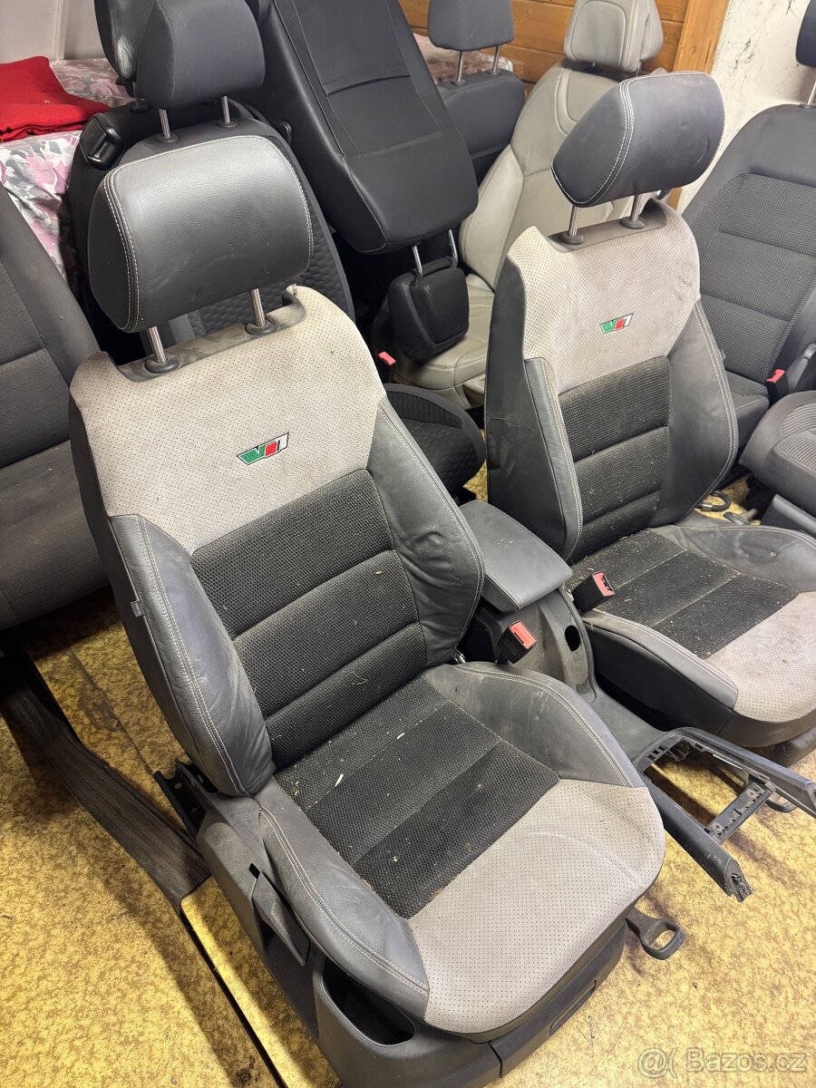 Sedačky Octavia 2 RS - 2